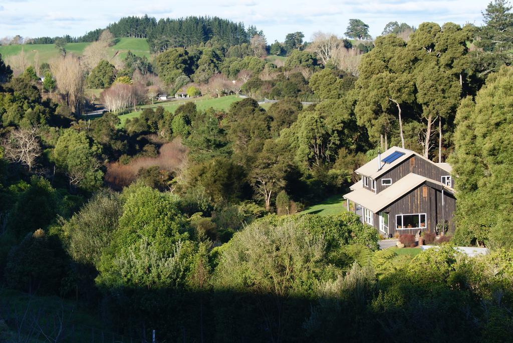 Gully Retreat Karapiro Bed & Breakfast Cambridge Ngoại thất bức ảnh